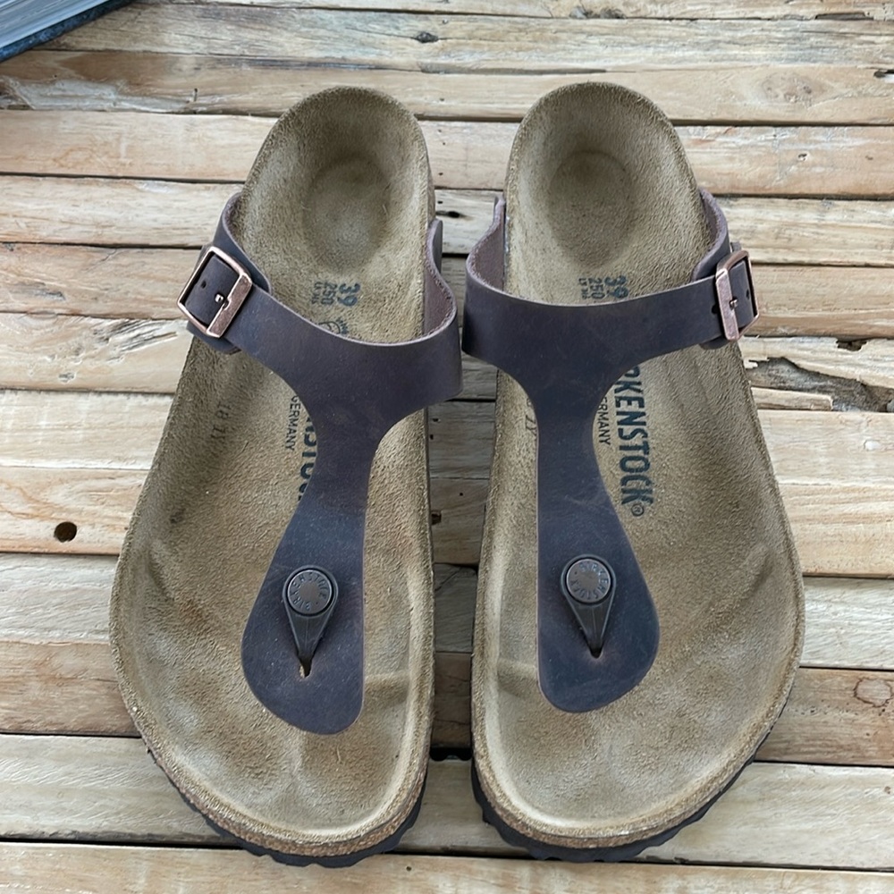 Birkenstock Gizeh Sandals